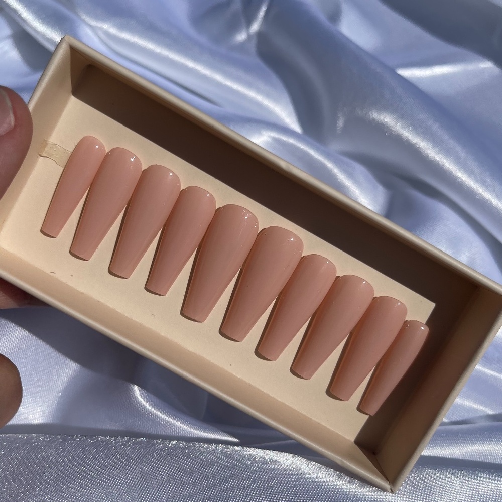 Nude Press On Nails